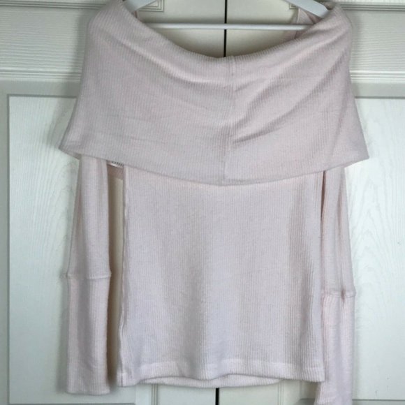 Free People Snowbunny Long Sleeve Knit Top NWT - Picture 8 of 9